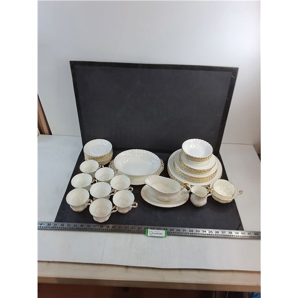 Set of Royal Albert "Val D'or" Fine China Dishes -PICK UP ONLY