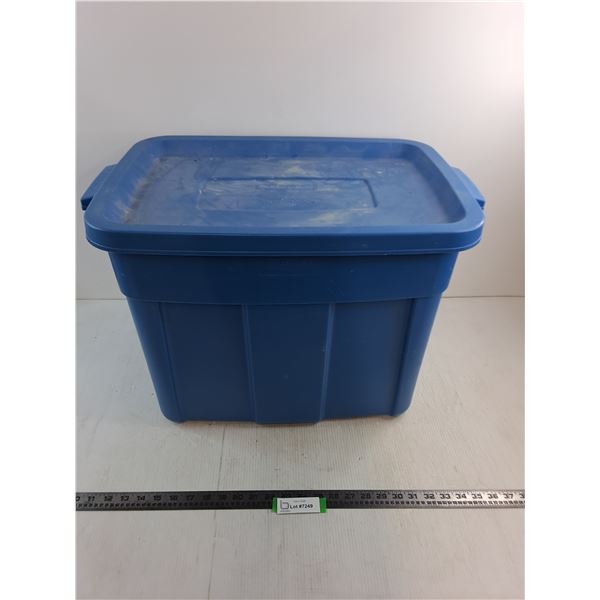 Rubbermaid Roughneck Storage Bin - 21x16x17" - PICK UP ONLY