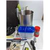 Image 8 : 12V Adapters, Precision Tool Kit & Bits, FiberFix Repair Wrap, Plastic Containers, Squeegee, Misc
