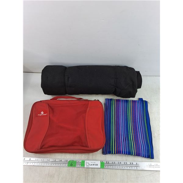 Mesh Bags, Throw Blanket 68" x 57"