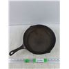 Image 1 : 11" Cast Iron Frying Pan