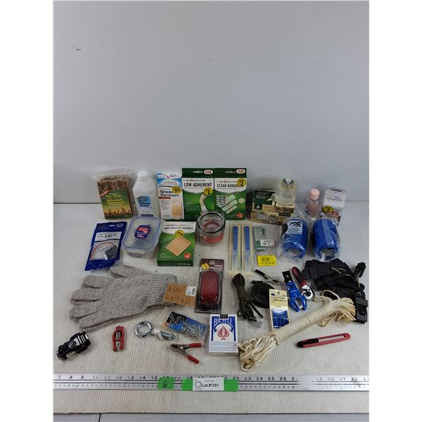 70% Wool Winter Gloves, Emergency Candles, Ropes, Playing Cards, Bandages, Ratchet Wrench, Misc