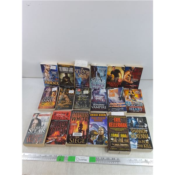 (18) Books - Stephen White, Terry Spear, David Drake, Shannon McKenna