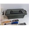 Image 7 : Wood Chisels, Utility Knife, Essential Oils, Notepad, Plastic Tool Boxes