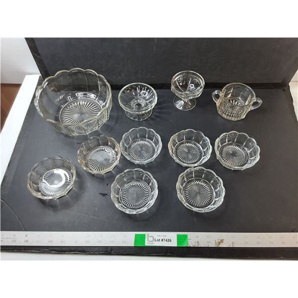 Glas Dish Lot- Dessert Bowls, Sugar Bowl, Misc.