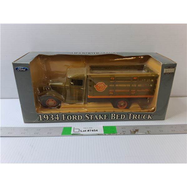 1:24 Scale Model 1934 Ford Stake Bed Truck Appears NIB