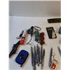Image 2 : Flashlight, Pens, Calculator, Nylon Rope, Carabiner With Chain, Misc ( everything as is)