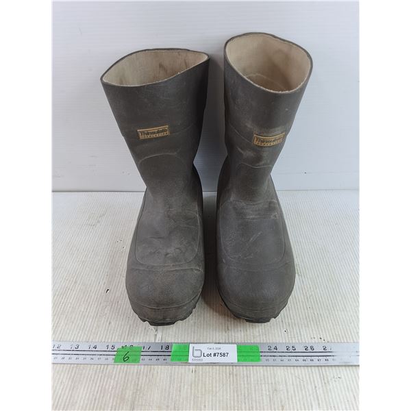 Cabela's Thinsulate Insulation Rubber Boots - Size 12M