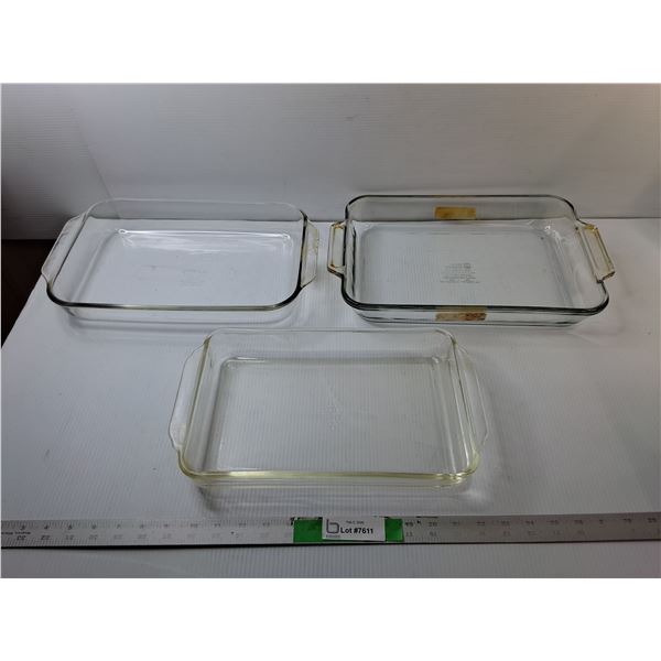(3) Glass Baking Dishes Up to 15.75"- Pyrex, Anchor Hocking, Fire King