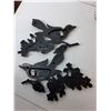Image 2 : (2) Plastic Bird Style Wall Decorations & Glass Oil Lamp 15" - PICK UP