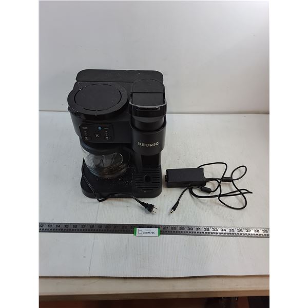 Keurig  Coffee Maker - Powers On, ResMed 90W Power Adaptor