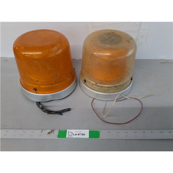 (2) Vehicle Beacon Lights 7.5"- Untested