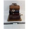 Image 1 : 1908 Edison Gem Model D Phonograph w/Tube Album - Missing Horn - Untested