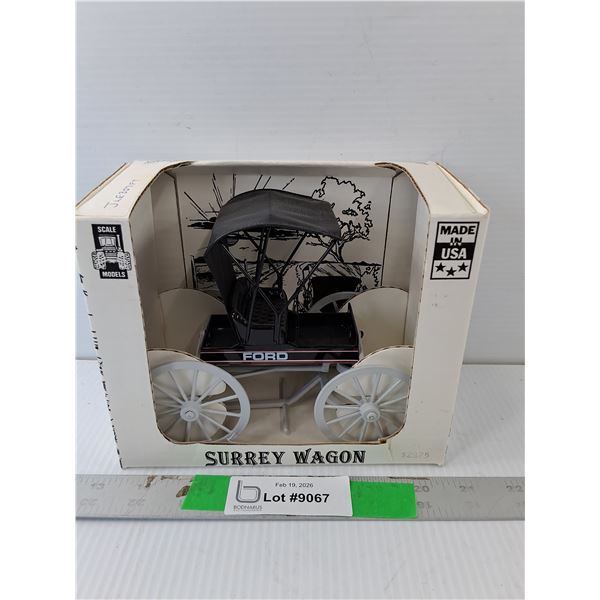 Ford Model Surrey Wagon 1:16 Scale, NIB