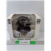 Image 1 : Ford Model Surrey Wagon 1:16 Scale, NIB