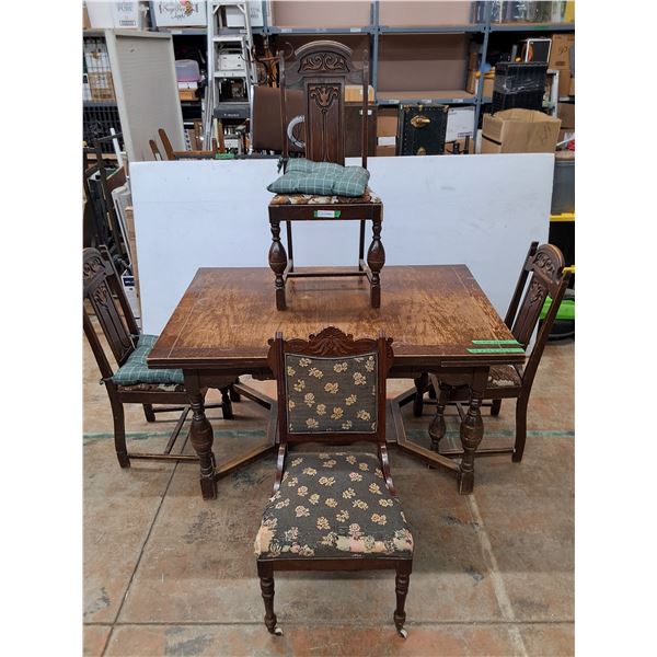 *Vintage Wooden Dining Room Table w/ Leafs & (4) Chairs, Measurements in Pics - CANNOT SHIP