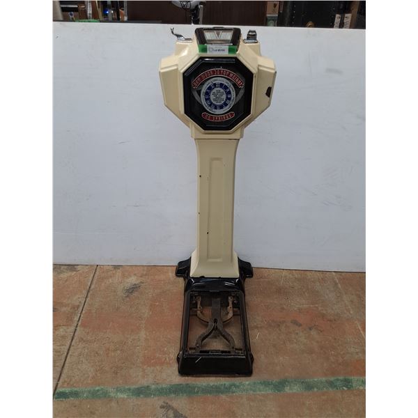 *Vintage Coin Operated Penny Scale by The Walting Scale Co. Chicago. USA, As Is, Cannot Ship