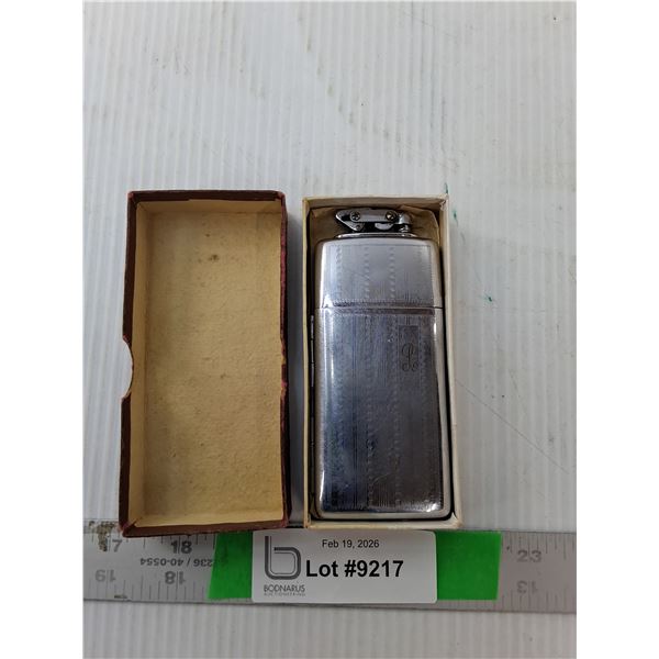Vintage Metal Lighter/Cigarette Holder