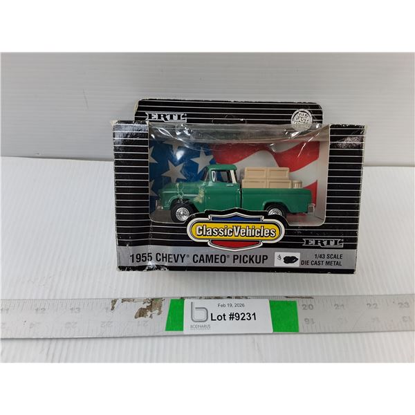 ERTL 1955 Chevy Cameo Pickup Coinbank 1:43 Scale, NIB