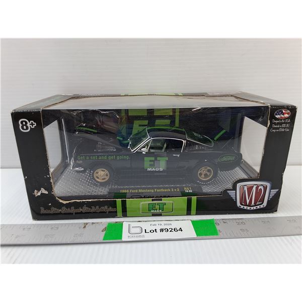 Model 1966 Ford Mustang Fastback 2+2 1:24 Scale, Appears NIB
