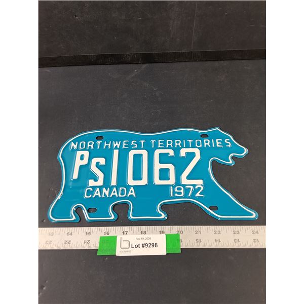 Vintage 1972 North West Territories Public Service License Plate, Excellent Condition