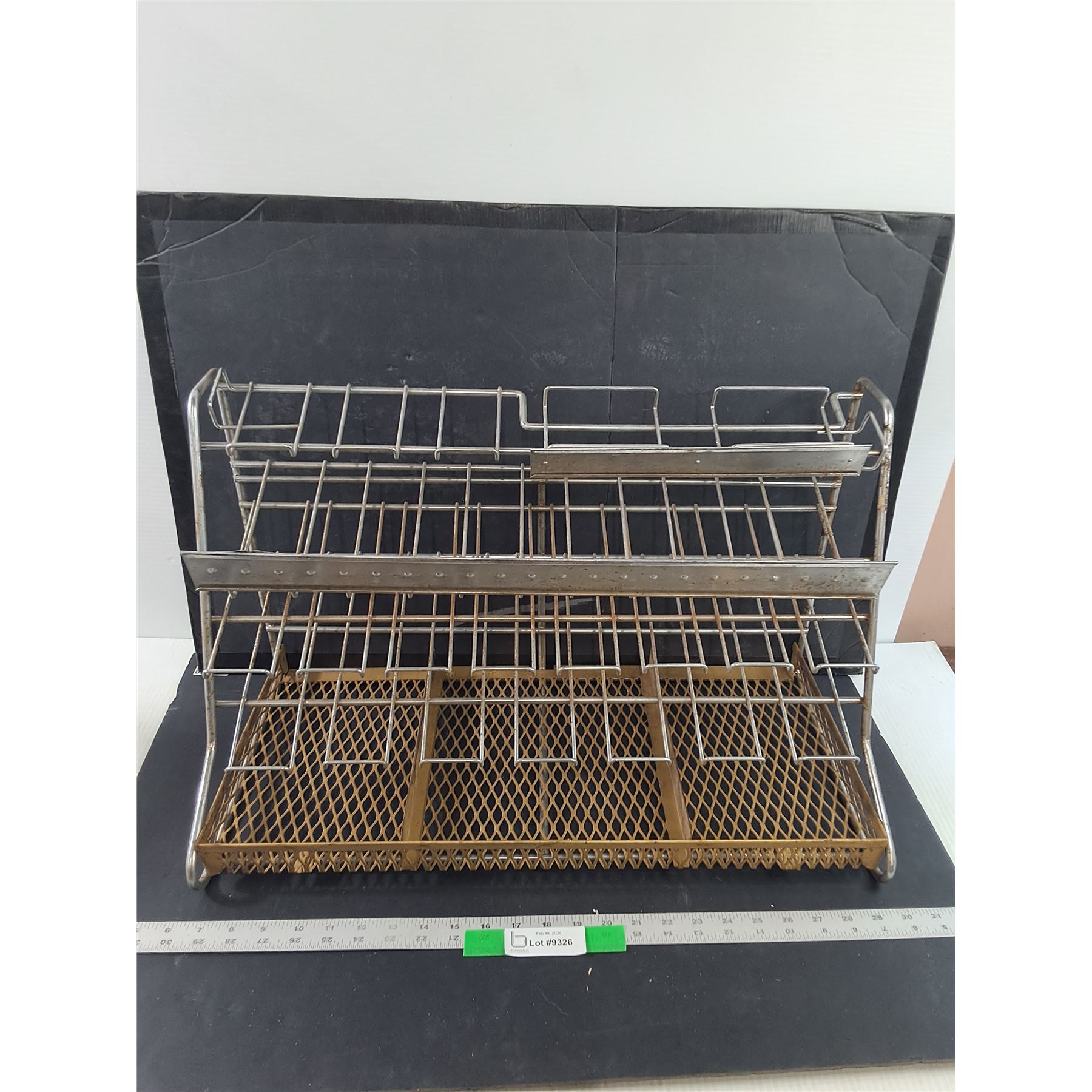 Vintage Metal Unmarked Store Display Rack, 12