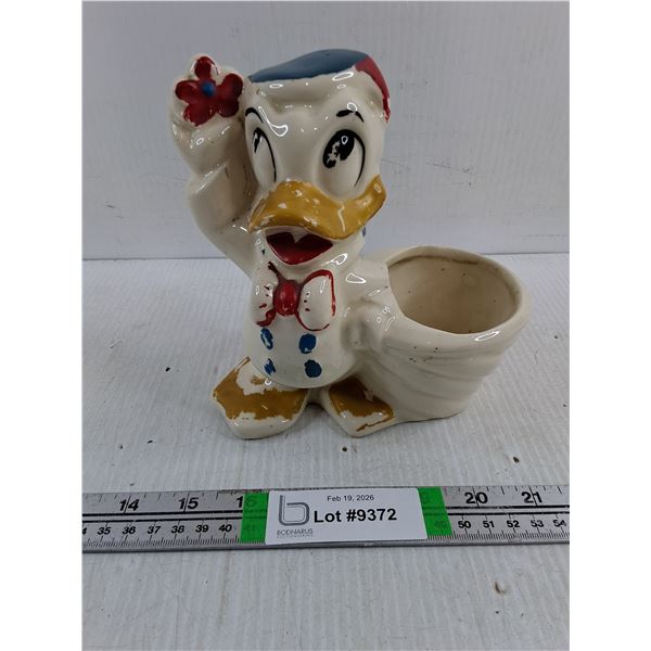 Vintage Walt Disney Donald Duck Ceramic Planter