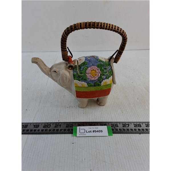 Vintage Ceramic Elephant Teapot from Japan