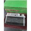 Image 4 : Vintage Sawyers View Master Stereo Camera, 36" Close Up & Flash Attachments, AS IS
