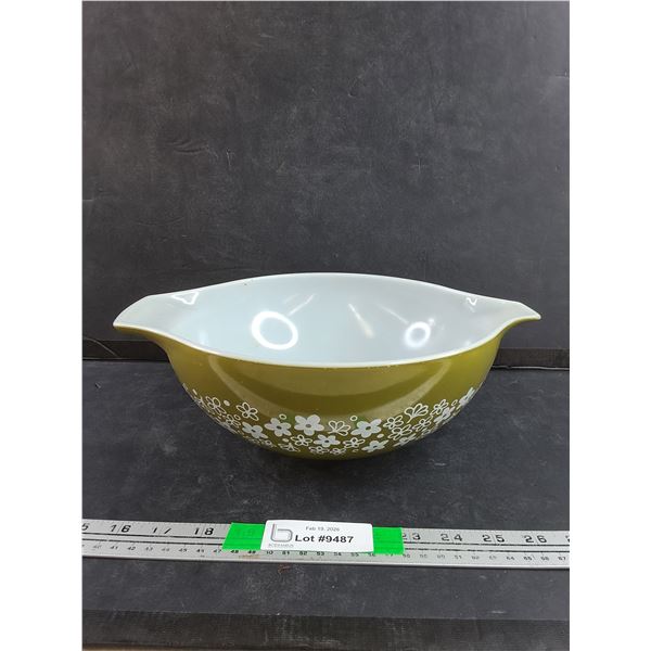 10" PYREX Crazy Daisy Cinderella Bowl