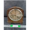 Image 1 : Vintage Mantle Clock - As Is