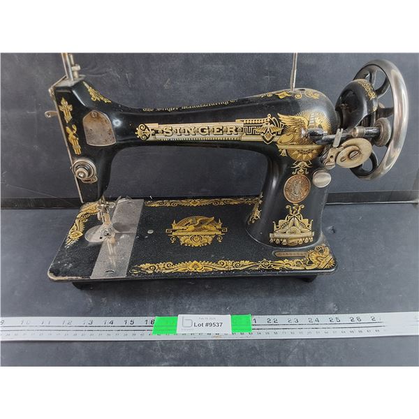 Antique Singer G6098024 Sewing Machine - PICK UP