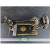 Image 2 : Antique Singer G6098024 Sewing Machine - PICK UP