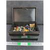 Image 1 : Assorted Vintage Buttons & Metal Box 11" x 6 1/2" x 5"