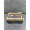 Image 4 : Assorted Vintage Buttons & Metal Box 11" x 6 1/2" x 5"