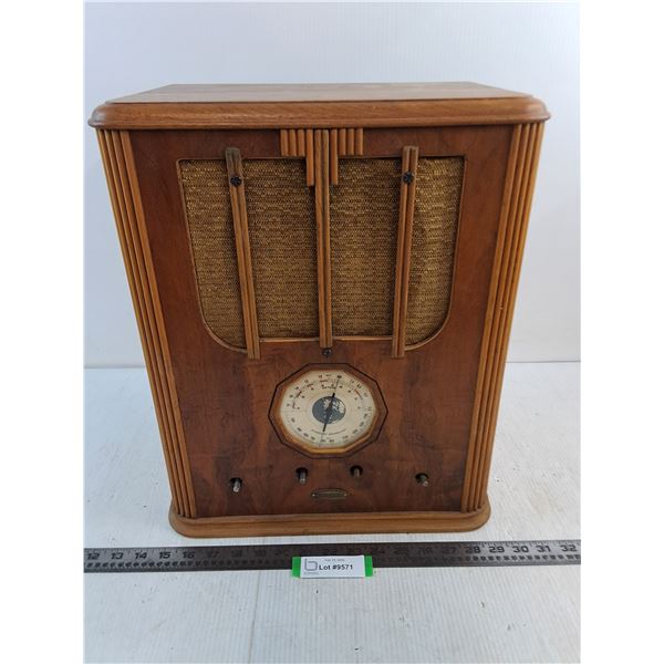 Vintage Westinghouse Tube Radio - Untested, As is - 18x14x9" - PICK UP