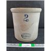 Image 1 : 2 Gallon Red Wing Crock - Chipped, Pickup Preferred