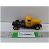Image 1 : 1947 Model International KB-12 Cab 1:32 Scale