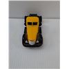 Image 2 : 1947 Model International KB-12 Cab 1:32 Scale