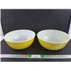 Image 1 : (2) Large Yellow PYREX 10 1/2" Mixing Bowls