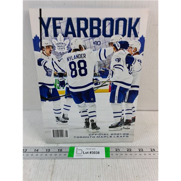 2021-2022 Toronto Maple Leafs Official Yearbook