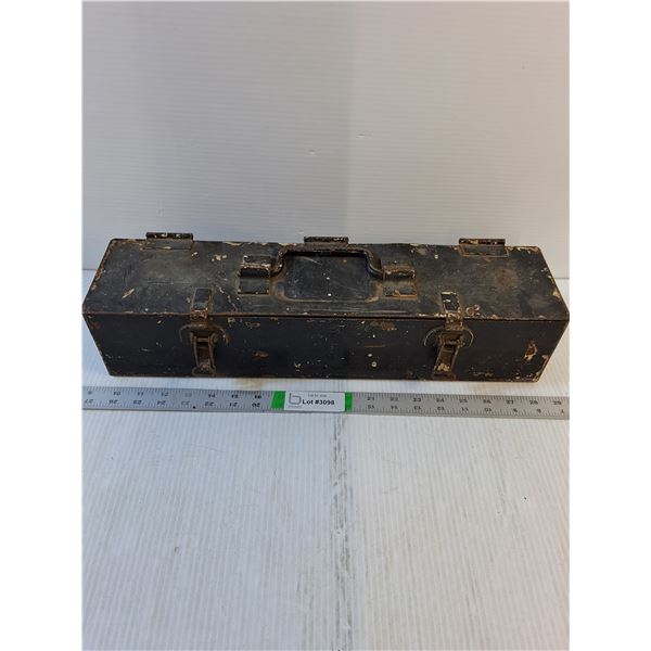 Steel Tool Box-4" T x 4 1/2" W x 19" L - PICK UP