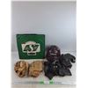 Image 1 : Saskatchewan Roughriders Pad, MacGregor's Baseball Gloves, Falcons Helmet, Protection Gear