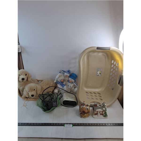 Laundry Basket, Stuffed Dogs, Snowman Decor, Table Fountain, Sony Alarm Clock, Ceramic Houses