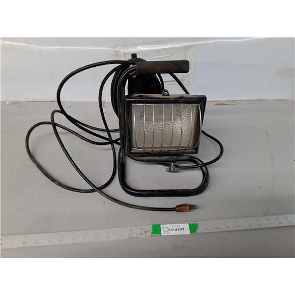 Outdoor Work Light- Powers On