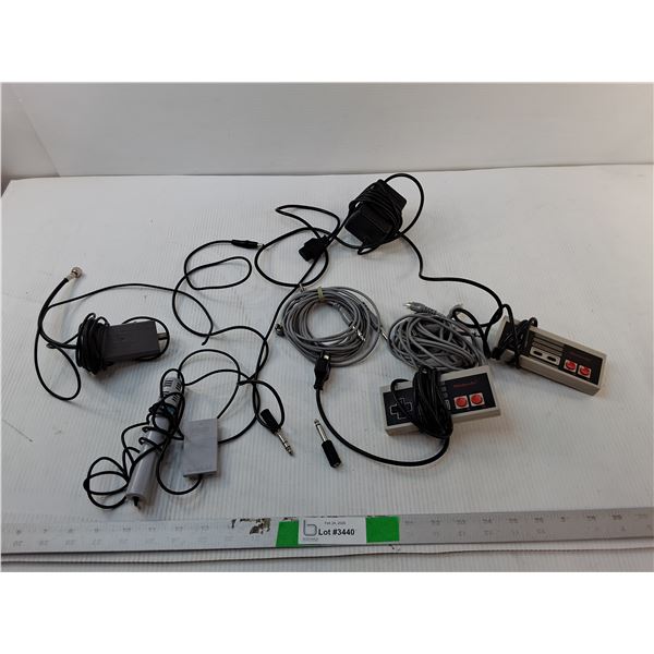 Nintendo Controllers, RF Switch, Gamecube Microphone, Misc.