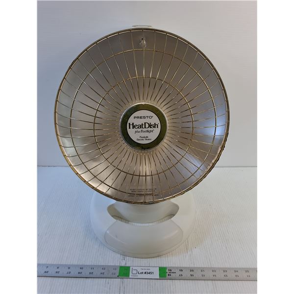 Presto - Heat Dish - Space Heater - Powers On- As Is - PICK UP