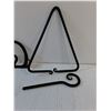 Image 3 : Ducks Unlimited- Cast Iron Dinner Bell Triangle