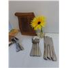 Image 2 : Assorted- Cutlery, Coasters, GW Plastic Cups, Decor