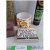 Image 3 : Dry Sea Weed, Scented Candle, Floral Life Leafshine Spray, Ceramic Vase, Misc